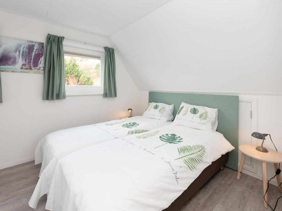 Quaint Apartment In Schoorl Near Tennis Court Екстер'єр фото